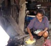 Tiani, Si Buruh Cuci Baju yang Tak Pernah Mencicipi BLT